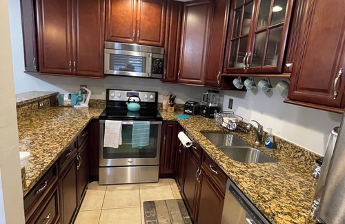 Port Saint Lucie House | Ideal Two-Bedroom Townhouse in Port St Lucie - 10/10 Rated