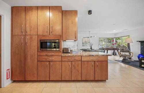 Desert Hot Springs House | Designer Interiors with Private Spa and Scenic Views
