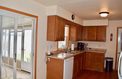 Pepin House | Lake View Retreat near Villa Bellezza - Guest Rated 9.6/10