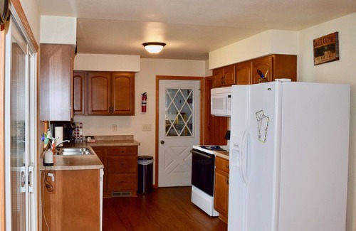 Pepin House | Lake View Retreat near Villa Bellezza - Guest Rated 9.6/10