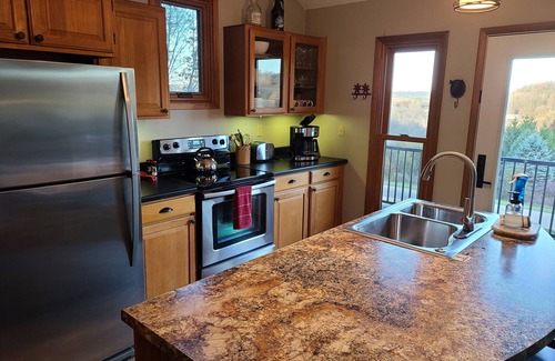 The Galena Territory House | Inviting Retreat with Scenic Views and Hot Tub Amenities