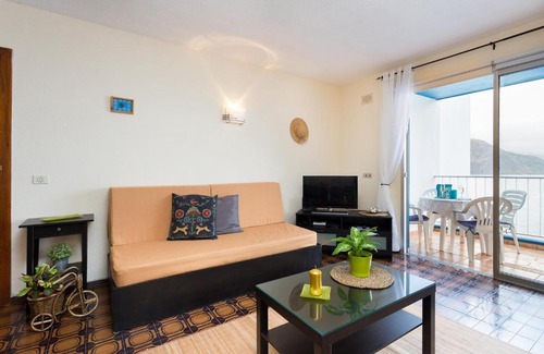 Tacoronte Apartment | Exceptional Ocean View Hotel in Tenerife with Hot Tub