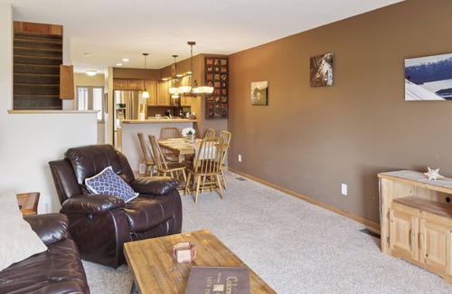 Fraser House | Stunning Views! Fraser 3BR/4Bed/3.5 Bath Retreat