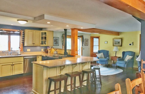Newport House | Experience Serenity in Western NH with Scenic Views