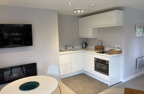 Hepworth Apartment | Serene Retreat with Top-Rated Amenities Near Holmfirth