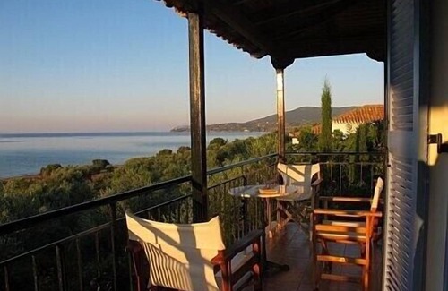 Koroni House | Oceanfront Retreat with Pool and Spectacular Views