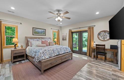 Almond House | Nature Retreat with Breathtaking Views and Modern Comforts