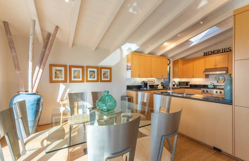 Carmel House | Oceanview Gem in Carmel-By-The-Sea: 10/10 Guest Rated!