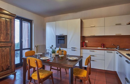 Sala Comacina House | Relaxing Villa for 6 with Balcony, Lake View & Pet Friendly