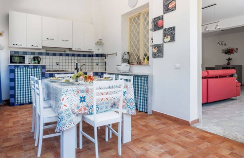 Misilmeri House | Relax in a Private Villa for 10 with Pool & Ocean View