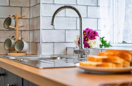 Grewelthorpe House | Stunning villa for 2 people with WIFI, TV and pets allowed