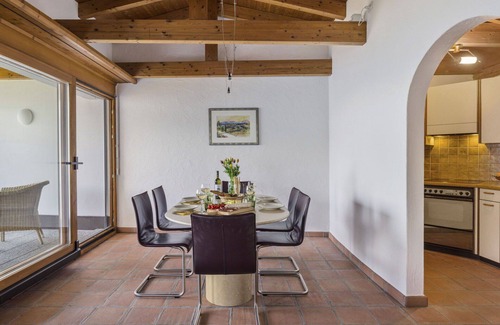Brissago House | Inviting Villa with Lake View, Patio, WIFI & Parking