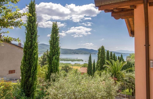 Magione Villa | Idyllic Villa for 4 with Private Pool and Hot Tub
