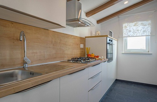 Sveti Petar u Sumi House | Beautiful Villa for 6 with Private Pool and Modern Amenities