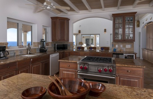Point Rendezvous Villa | Elegant Villa with Pool, Hot Tub & Ocean Views - 10/10 Rated
