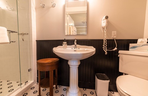 Historic District House | Elegant Oceanfront Retreat with Historic Southern Charm