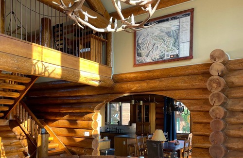 Tabernash House | Idyllic Waterfront Retreat with Private Hot Tub & Mountain Views