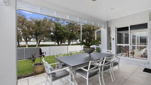 Bellara House | Idyllic Waterfront Home with Pool at Sylvan Beach Esp