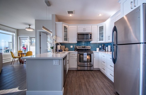 Belltown Condo | Waterfront Retreat: Top-Rated Condo in Seattle's Heart