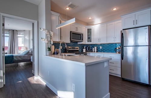 Belltown Condo | Waterfront Retreat: Top-Rated Condo in Seattle's Heart