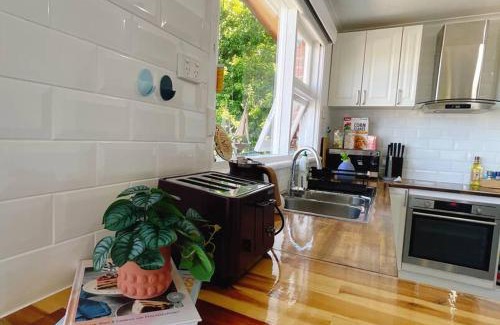 West Hobart House | Delightful West Hobart Home - Close to City & Shops
