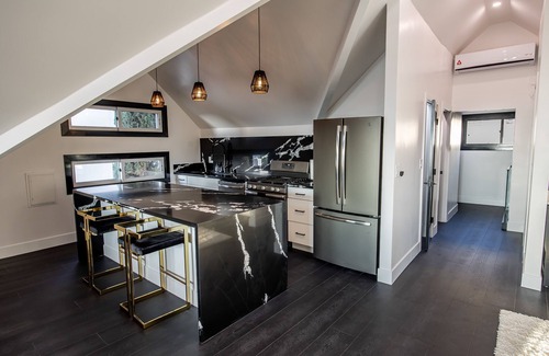 Bankers Hill Apartment | Zen Penthouse with Ocean Views & Spa Near Little Italy