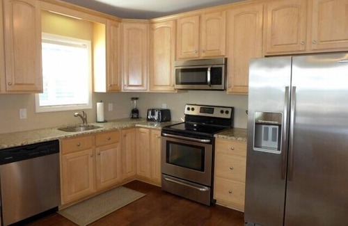 North End Condo | Unmatched Island Escape with Family-Friendly Amenities