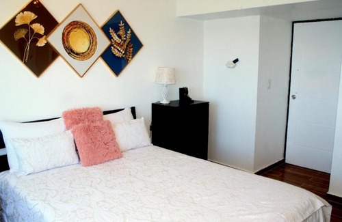 San Geronimo Apartment | Incredible Ocean View Hotel - Rated 10/10 & Pet Friendly
