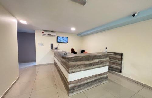 Tabuan Jaya Hotel | Budget-Friendly Stay at OYO 90789 Stutong Point with Breakfast