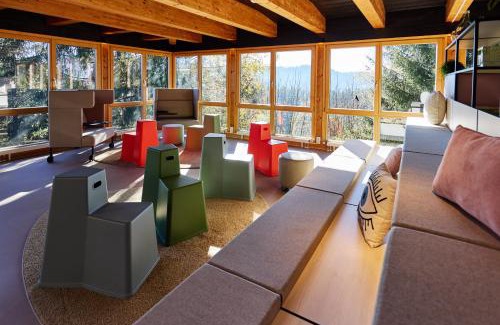 Breisgau-Hochschwarzwald District Hotel | Experience Comfort at Stuub Hinterzarten: Pet-Friendly Retreat