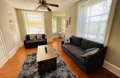 Elkins Park Apartment | Family-Friendly 2 Bedroom Apartment for Memorable Stays