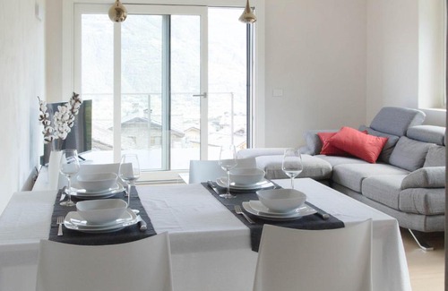 Senin Apartment | Stylish Apartments VdA - Child-Friendly, Rated 9.3/10