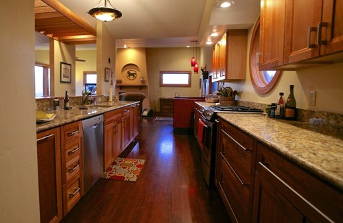Salida House | Unforgettable Comfort with Ocean Views and Prime Location