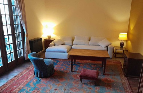 Montevideo Apartment | Stylish Apartment Steps from Pza Independencia, Pet Friendly