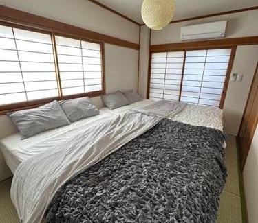 Katsushika Apartment | Family-Friendly Getaway at Style Labお花茶屋 with Hot Tub