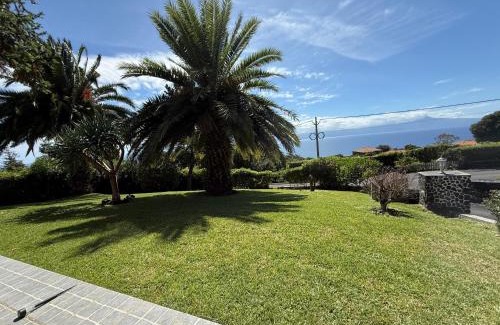 Urzelina Apartment | Discover Style Holidays: Family-Friendly Getaway Awaits