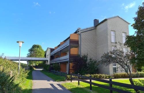 Karolinenkoog Apartment | Stylish Apartment with Scenic Views and Great Balcony