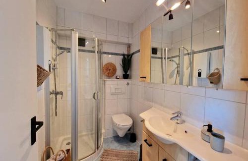 Karolinenkoog Apartment | Stylish Apartment with Scenic Views and Great Balcony