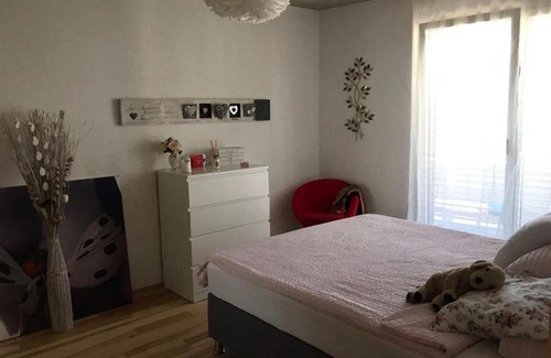 Itingen Apartment | Stylish Apartment with a Large Terrace for Your Getaway