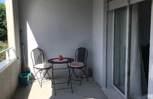 Itingen Apartment | Stylish Apartment with a Large Terrace for Your Getaway