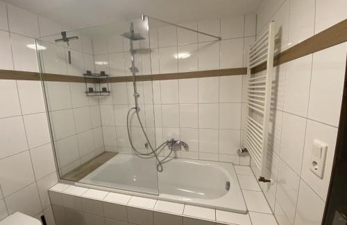 Materborn Apartment | Stylish Double Room in Kleve with Oceanfront Views