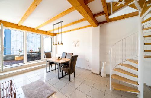 Mitte Apartment | Stylish Central Penthouse with Balcony & Family-Friendly Amenities