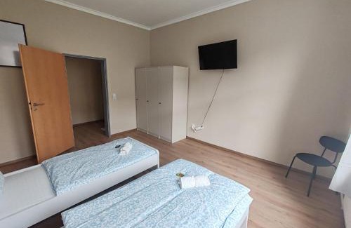 Nordviertel Apartment | Stylish 1-Bedroom Apartment for Rent - Central Essen Location