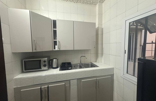 Yof Apartment | Stylish 1BR Apartment in Ouest Foire Dakar | key amenities and very convenient