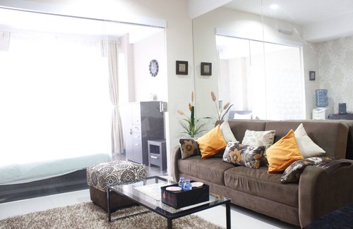 Hegarmanah Apartment | Modern 1BR near ITB University with Pool Access