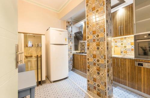 Kabatas Apartment | Stylish 1BR with Prime Location and Bold Design