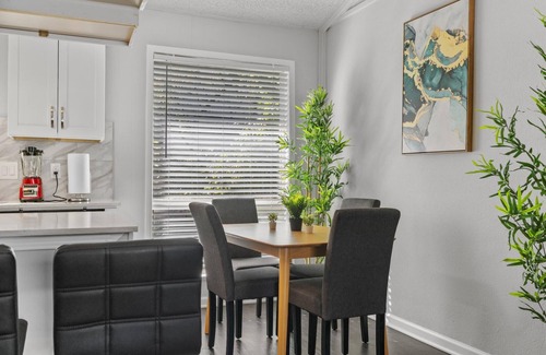 Zilker Apartment | Trendy 1BR Zilker Evonify with Family-Friendly Amenities