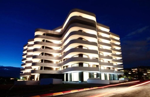 Ilidza Apartment | Stylish Sarajevo Retreat with Panoramic Views & Private Baths