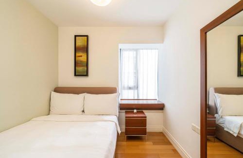 Xujiahui Apartment | Stylish 2BR 1 Living Room Apartment Yongxin Century