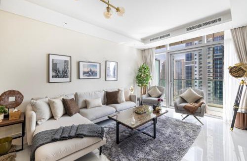 Downtown Dubai House | Elegant 2BR Retreat at Paramount Hotel Midtown, Rated 10/10